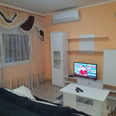 Small Cute Doublebed A4 In 아파트 *