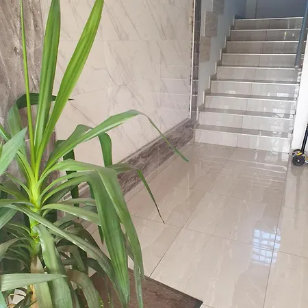 Small Cute Doublebed A4 In Apartment Pancevo