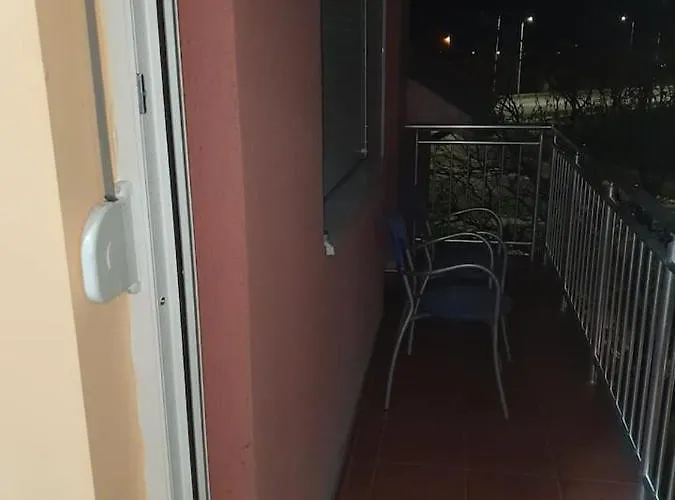 아파트 Small Cute Doublebed A4 In Pančevo